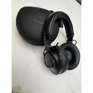 JBL CLUB ONE Wireless Bluetooth Over-The-Ear Headphones - Black Great Condition